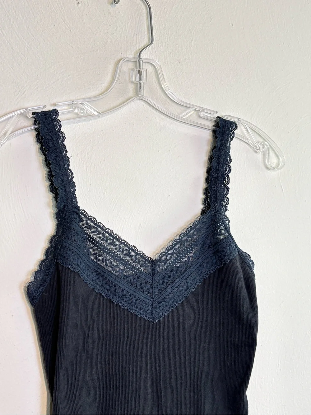 Vintage Y2K Abercrombie & Fitch 2000s Lace Trim Ribbed Cami Tank Top - Picture 7 of 15